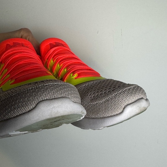 APL Techloom Tracer Magma Energy Clay Women’s 8 - Picture 8 of 8